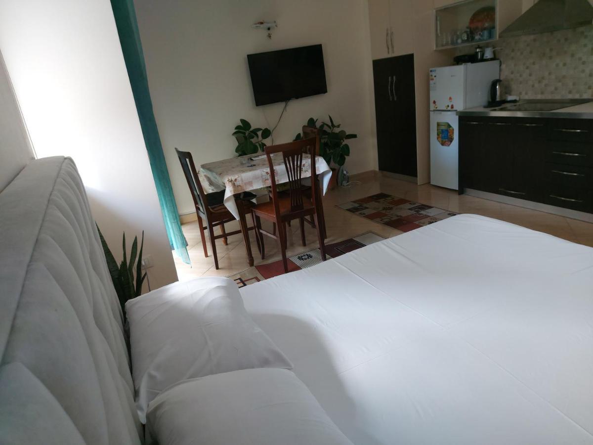 Bral Apartments 4 Дуррес Экстерьер фото